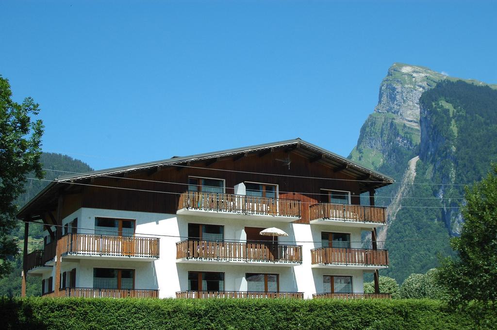 Giffre Et Clesson Aparthotel Samoëns Exterior foto